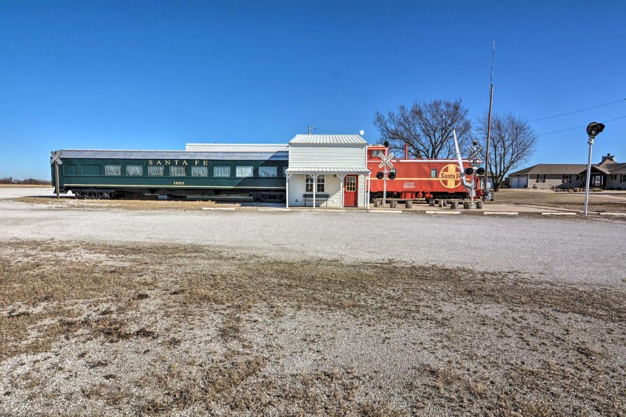 Unique Joplin Gem Converted Train Car Studio Exterior foto